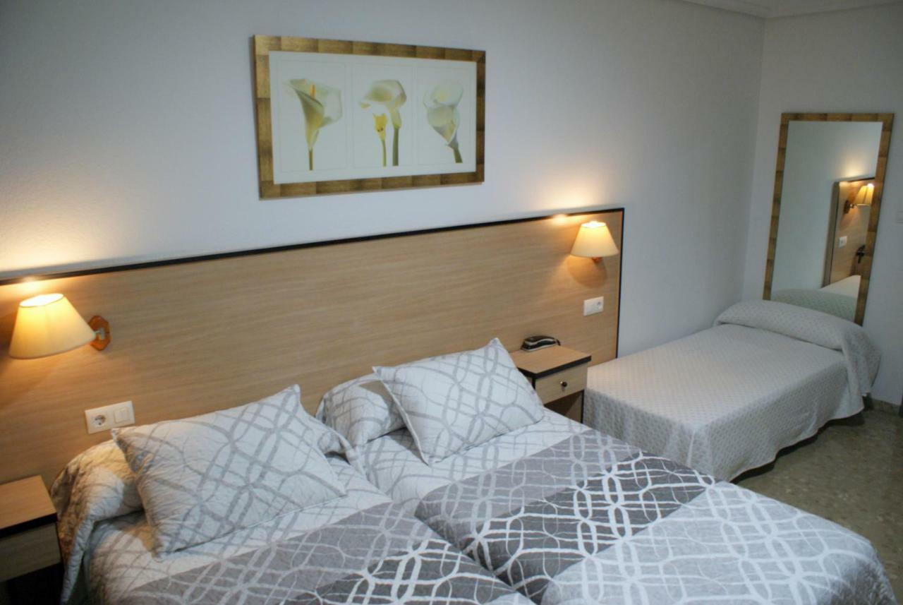 Hotel Carabela 2 Cullera Bagian luar foto