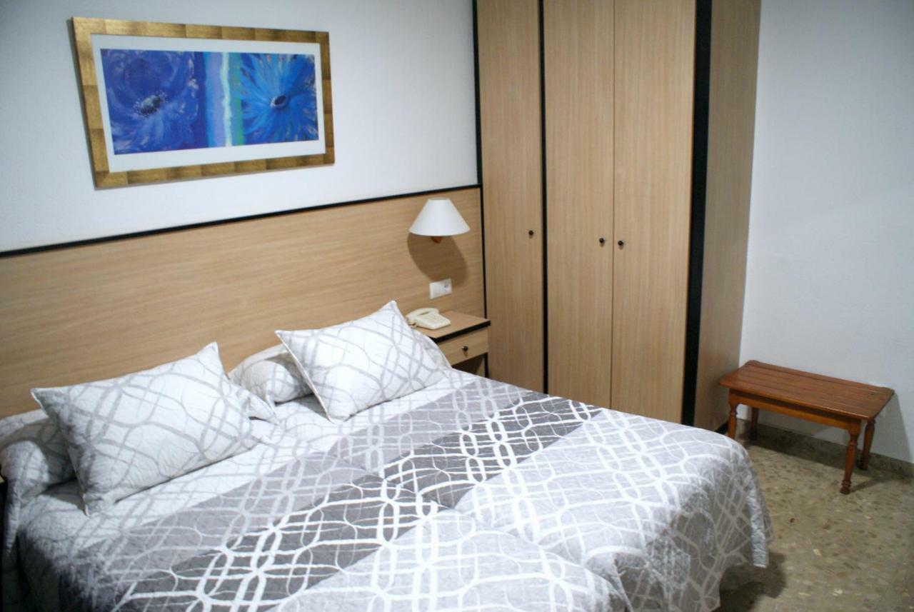 Hotel Carabela 2 Cullera Bagian luar foto
